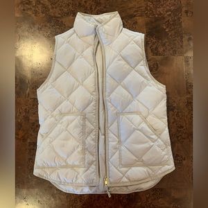 J. Crew Puffy Vest Size S